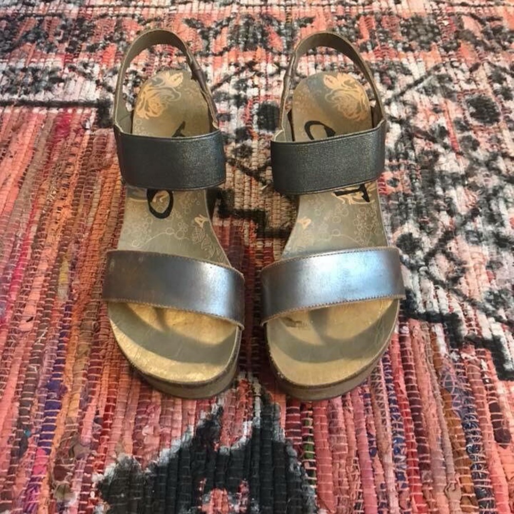 OTBT Bushnell Wedges - Picture 2 of 3